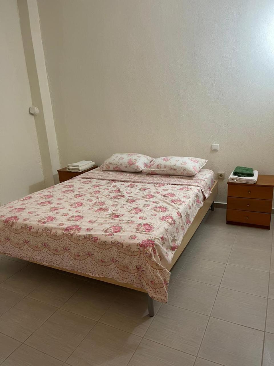Peaceful Apartments In Elani エクステリア 写真